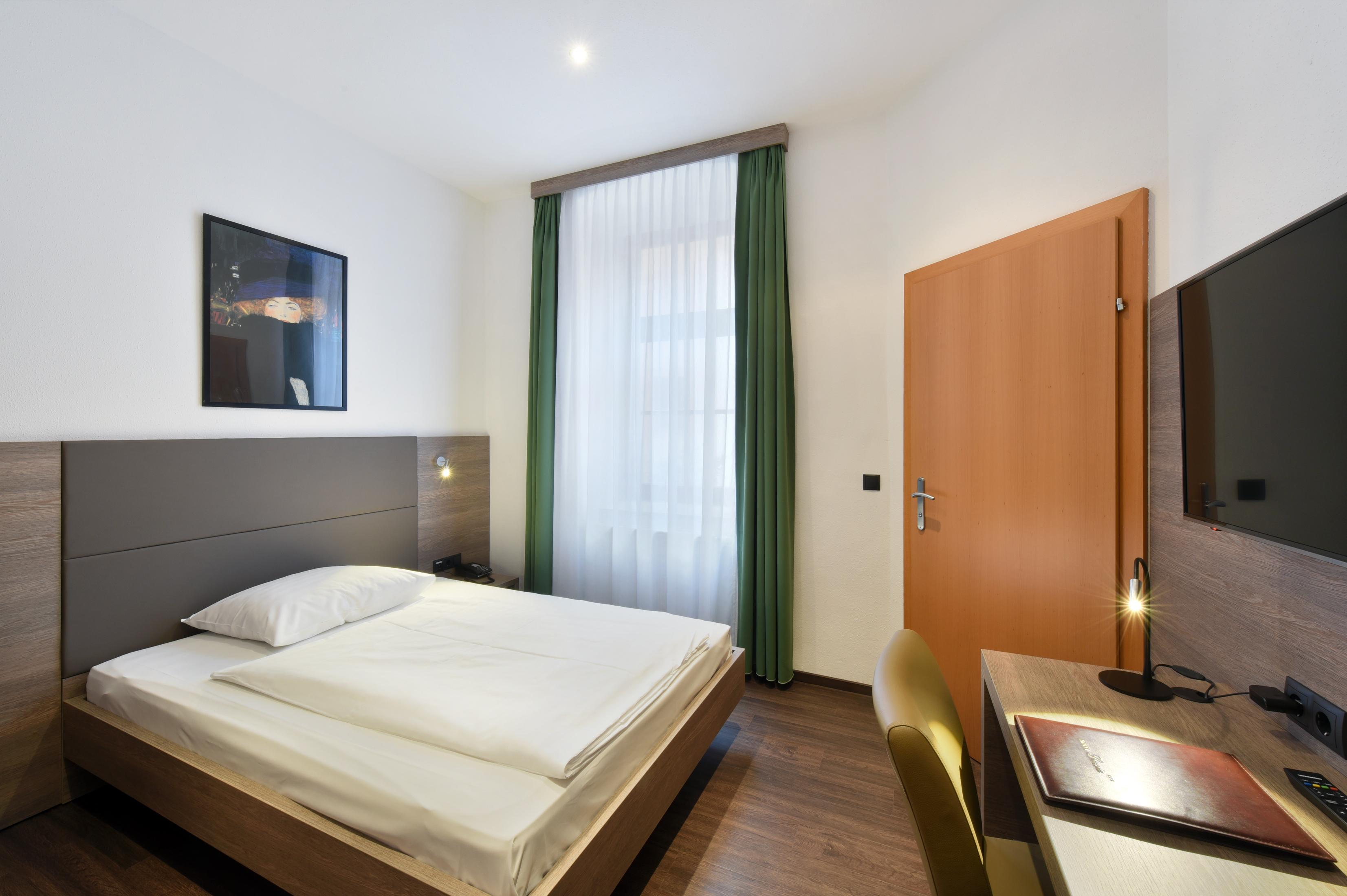 Hotel Lucia Vienna